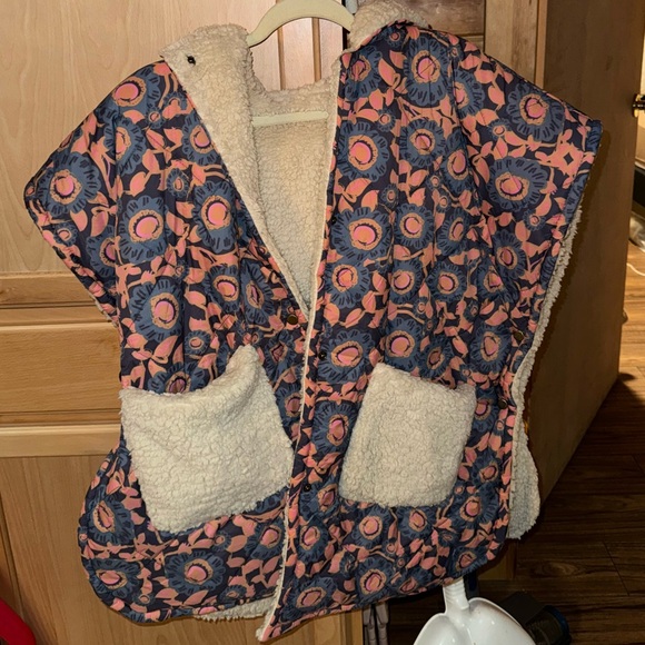 natural life comfy sherpa vest!!! - Picture 7 of 9